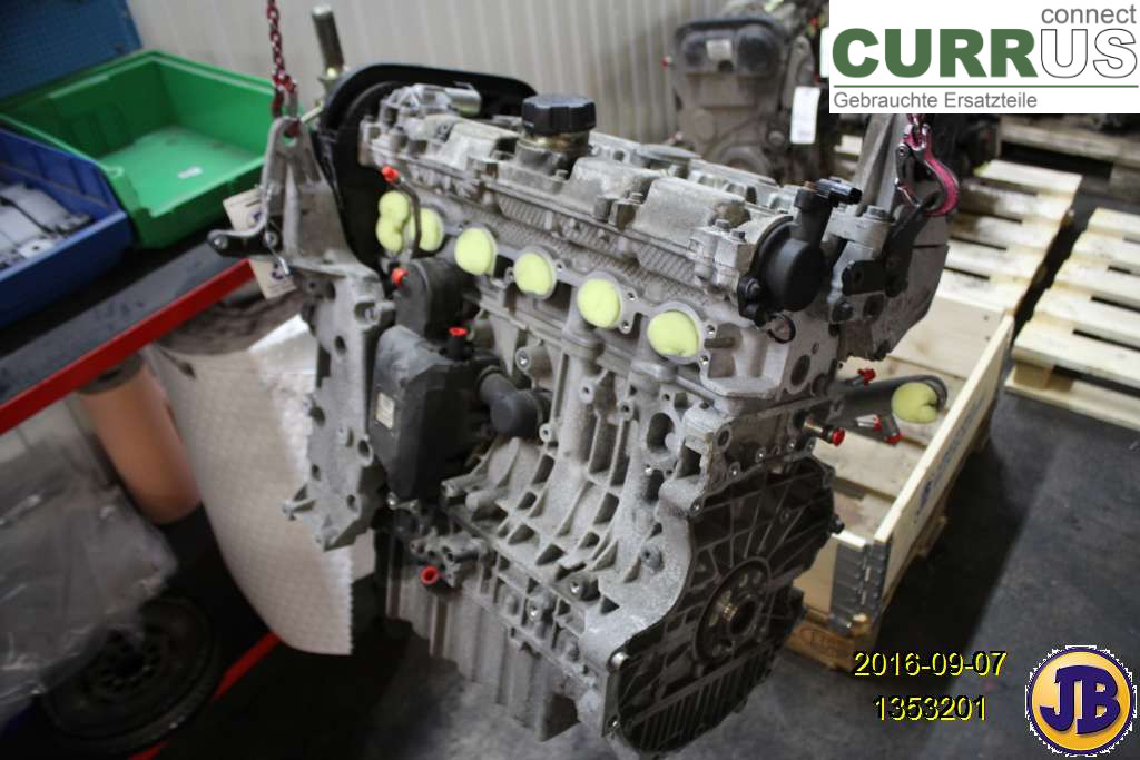 VOLVO S60      05-10 Motor 8251487 B5244SG
