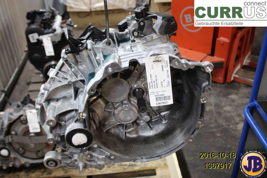 VOLVO V40  12-19 Gearbox (6-speed) 36010296 D4204T8
