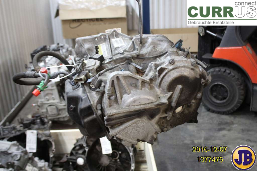 VOLVO S60      05-10 Skrzynia biegów automatyczna 8251837 B5254T2