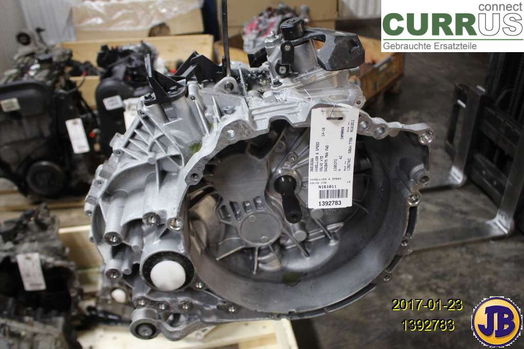 VOLVO V70    14-16 6-Gang-Getriebe 36010266 D4204T5