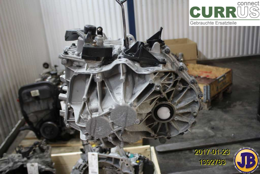 VOLVO V70    14-16 6-Gang-Getriebe 36010266 D4204T5