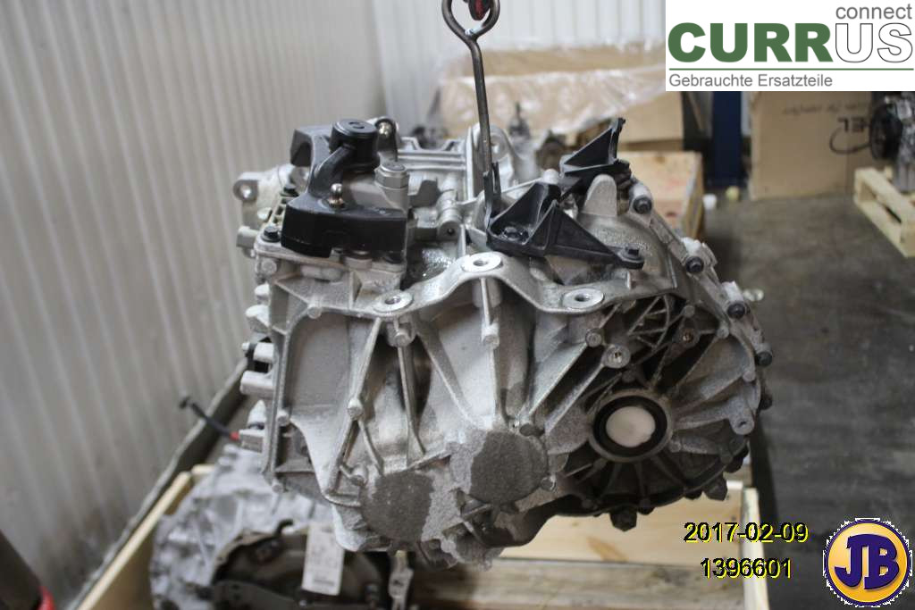 VOLVO V70    14-16 Gearbox (6-speed) 36012742 D4204T9