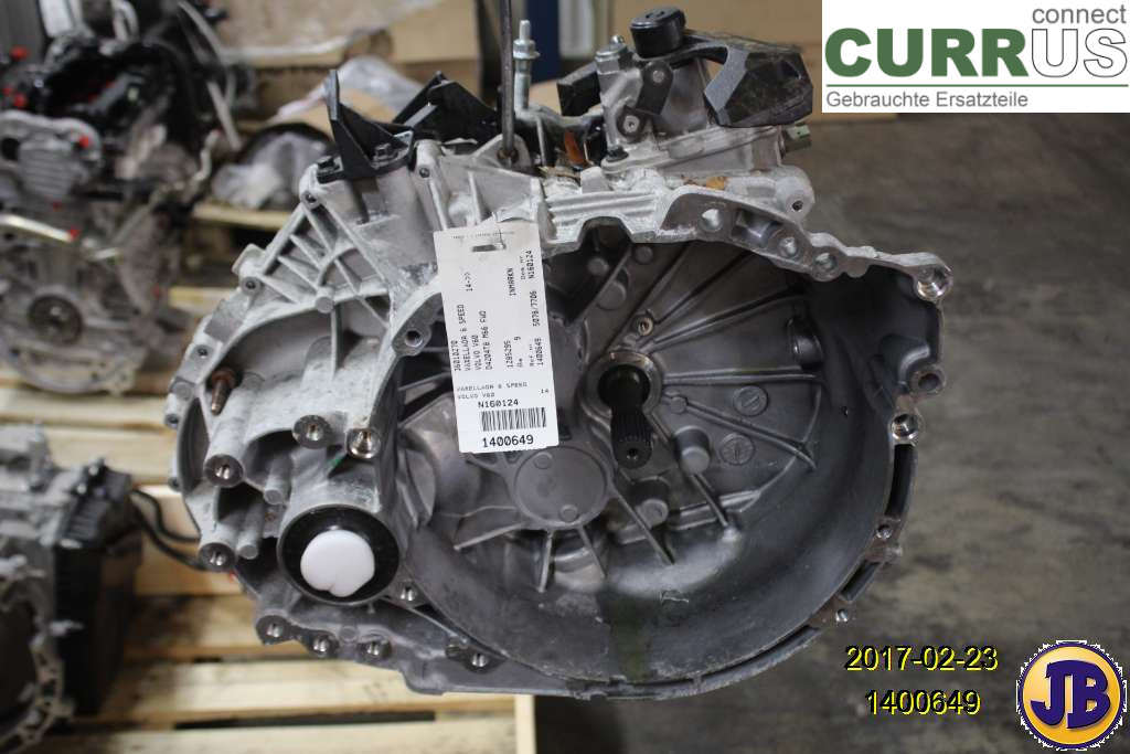 VOLVO V60  14-18 Gearbox (6-speed) 36012742 D4204T8