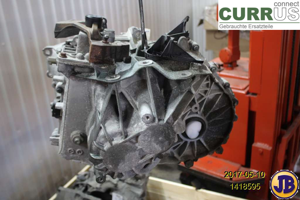VOLVO V60  14-18 Boîte 6 vitesses 36010330 D4204T5