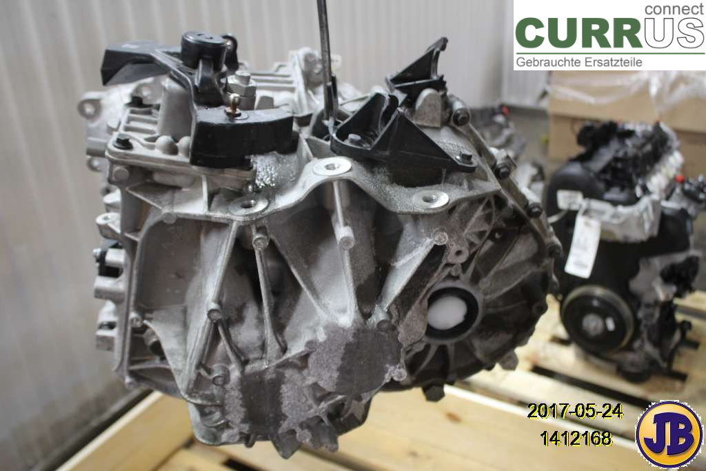 VOLVO V60  14-18 Gearbox (6-speed) 36012742 D4204T9