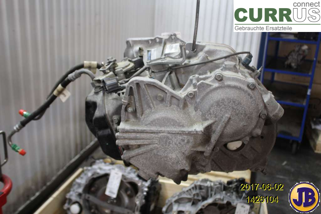 VOLVO V70      05-08 Skrzynia biegów automatyczna 8251834 B5244S