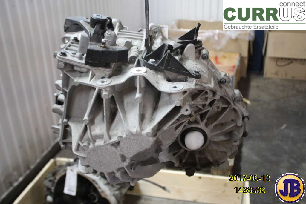 VOLVO V70    14-16 Gearbox (6-speed) 36012742 D4204T9