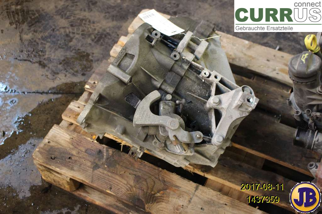 VOLVO S40      08-12 Gearkasse 6 gear 36050506 D4204T