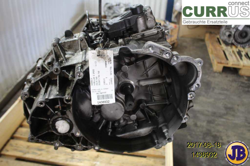 VOLVO S60      11-13 6-växlad växellåda 36000614 D5204T3
