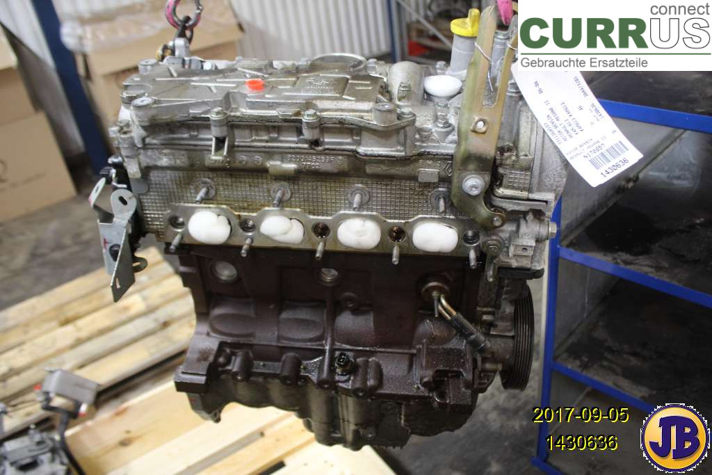 RENAULT MÉGANE II  06-08 Motor 7711368597 K4M-813