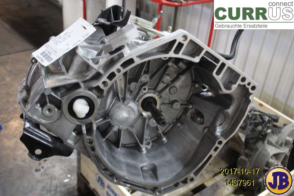 RENAULT CLIO IV   16-19 Gearbox (6-speed) 320109176R H5F-408