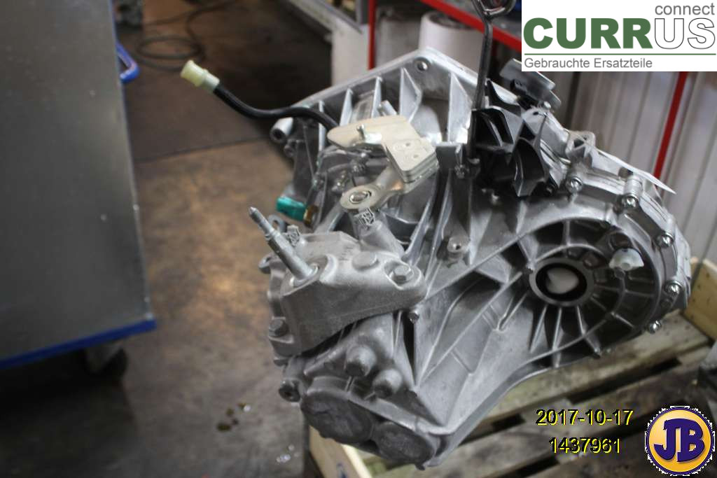 RENAULT CLIO IV   16-19 Gearbox (6-speed) 320109176R H5F-408