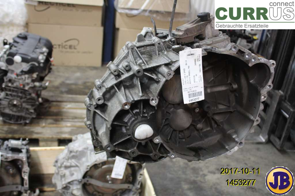 VOLVO V70      08-13 Gearbox (6-speed) 8251967 B5254T6