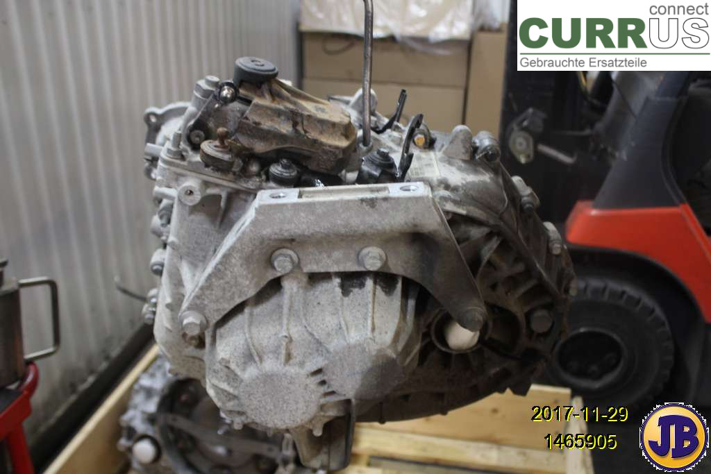 VOLVO V70      08-13 Gearbox (6-speed) 8251967 B5254T6