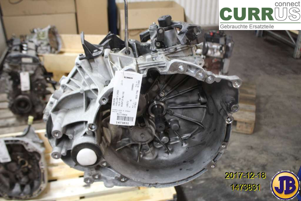 VOLVO V40  12-19 Skrzynia 6-biegowa 36010298 B4204T19