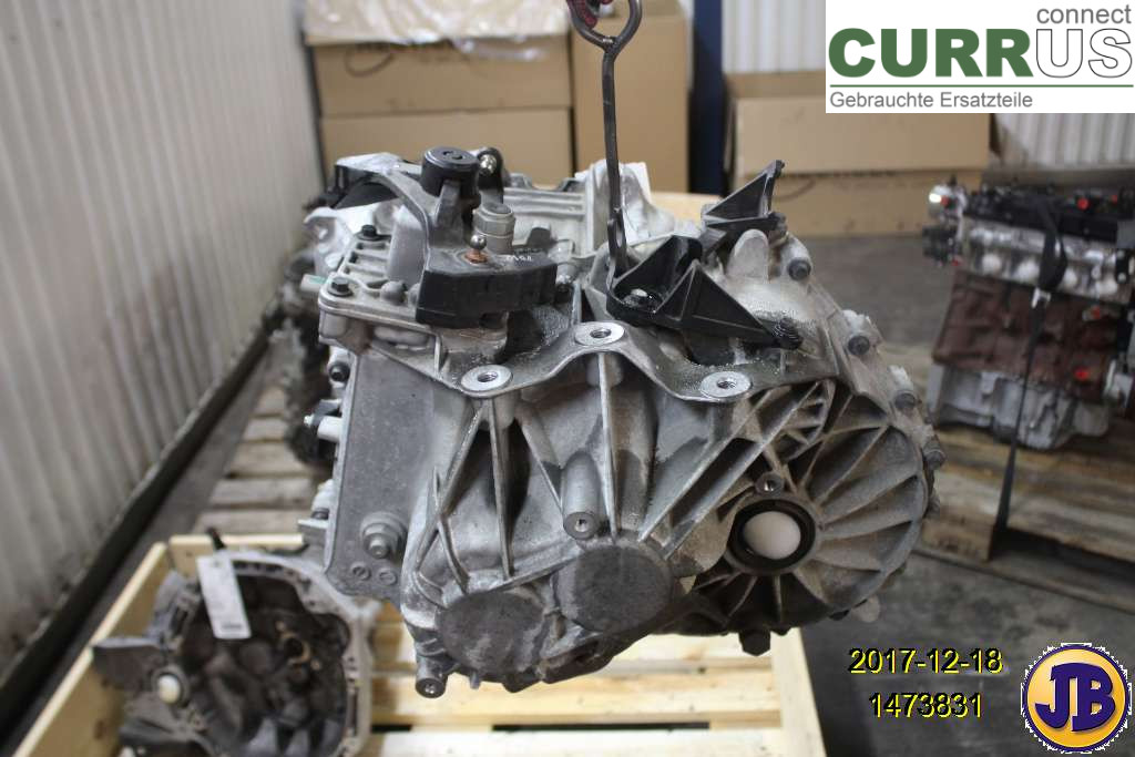 VOLVO V40  12-19 Skrzynia 6-biegowa 36010298 B4204T19