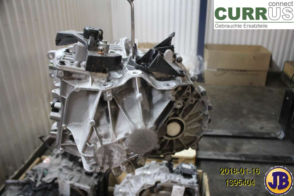 VOLVO V40  12-19 Gearbox (6-speed) 36010296 D4204T9