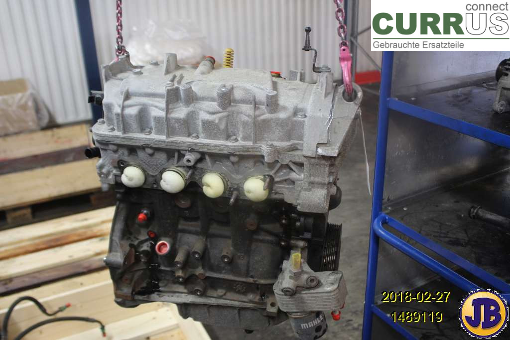 RENAULT CLIO III  06-09 Moteur 7711497149 D4F-784