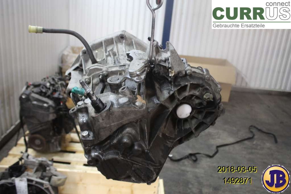 RENAULT KANGOO II  08-14 6-Gang-Getriebe 7711497122 K9K-816