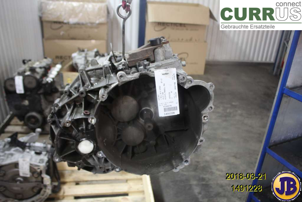 VOLVO S80      07- 13 Gearbox (6-speed) 8251967 B5254T6