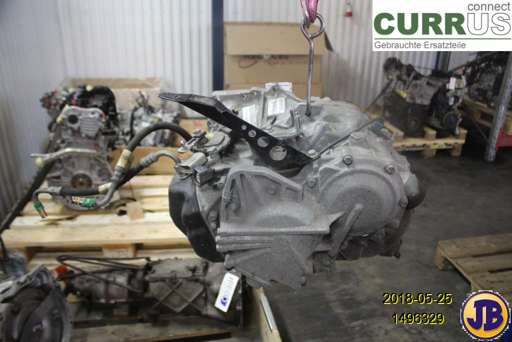 VOLVO S60      05-10 Gearbox (Automatic) 8251835 B5244T5