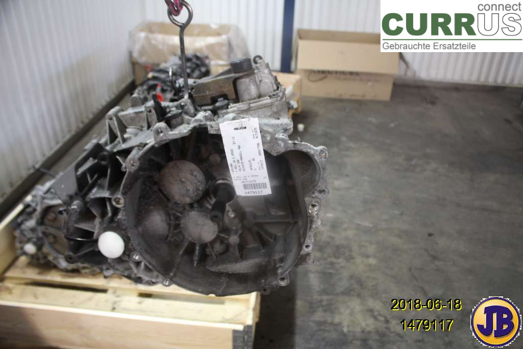 VOLVO S80      07- 13 6-Gang-Getriebe 8251965 D5244T5
