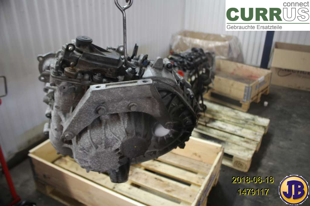 VOLVO S80      07- 13 6-Gang-Getriebe 8251965 D5244T5