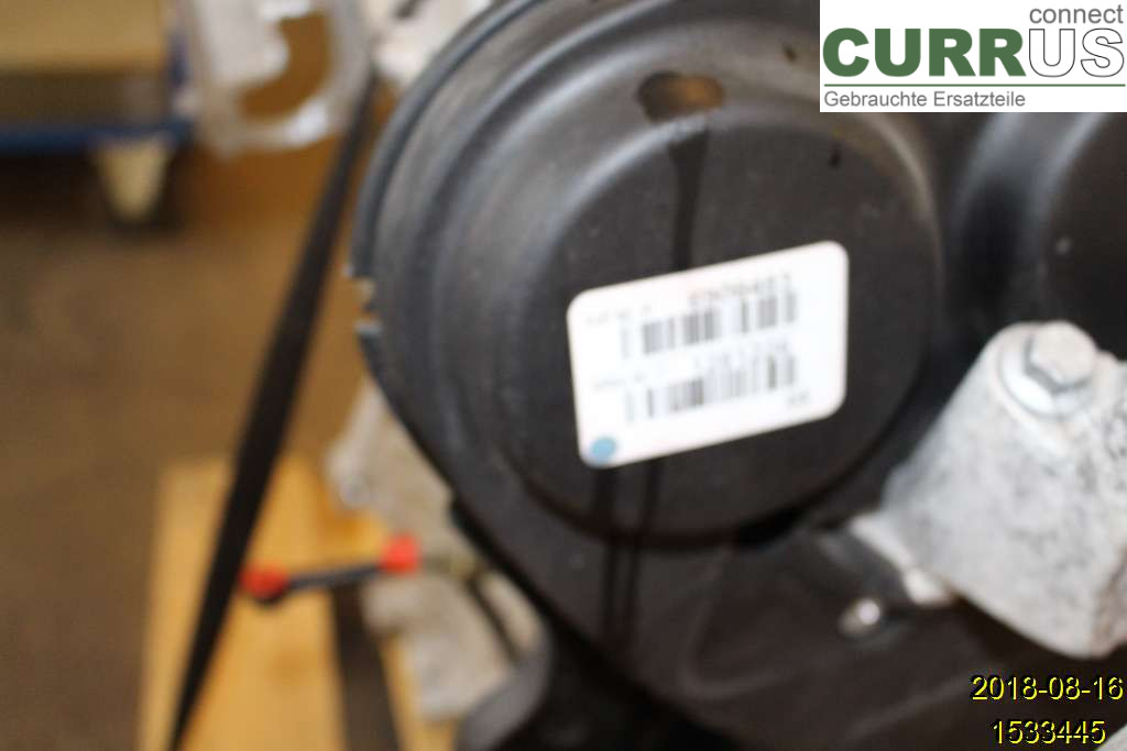 VOLVO V60  14-18 Motor 36050816 B4204T9