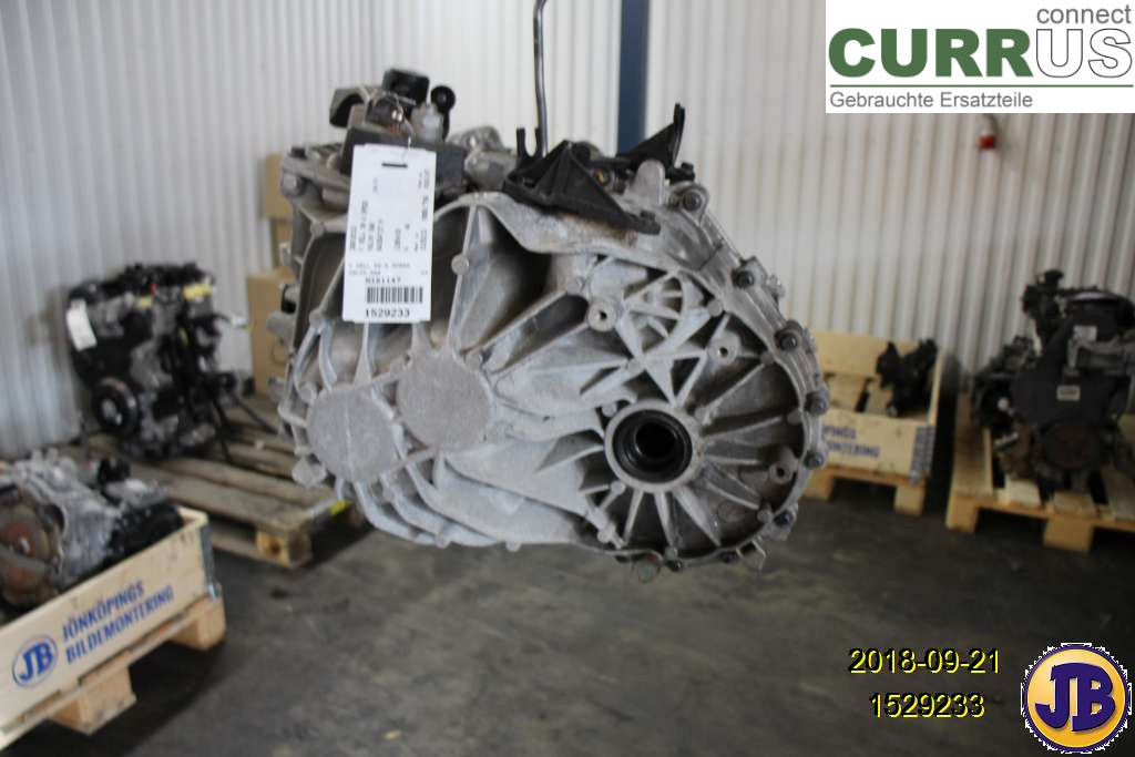 VOLVO S60  14-18 Gearbox (6-speed) 36010332 B4204T37