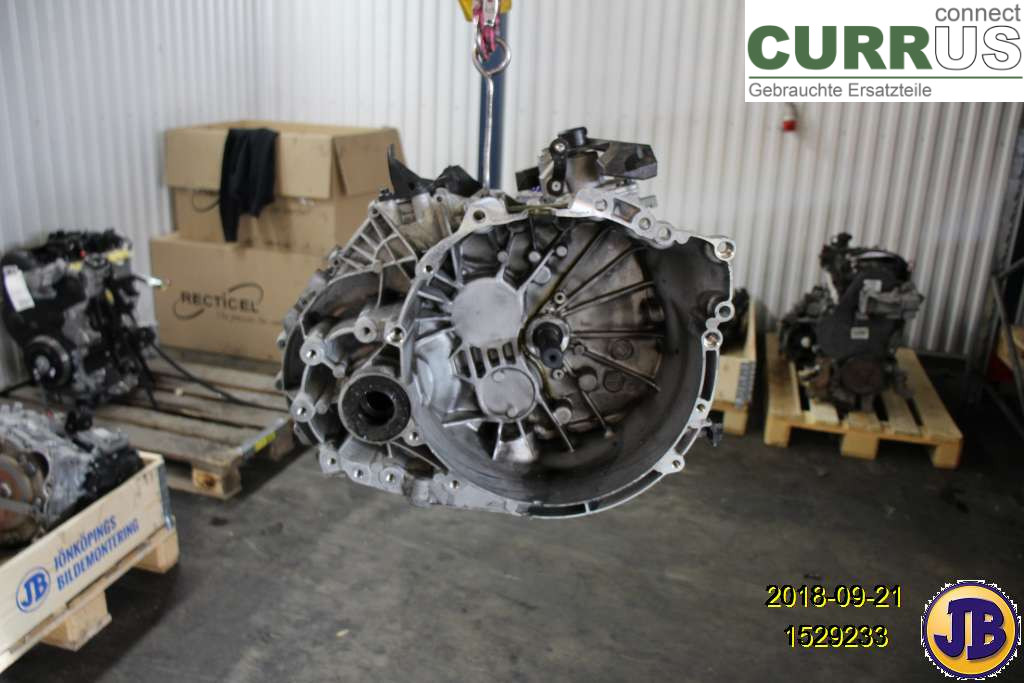 VOLVO S60  14-18 Gearbox (6-speed) 36010332 B4204T37