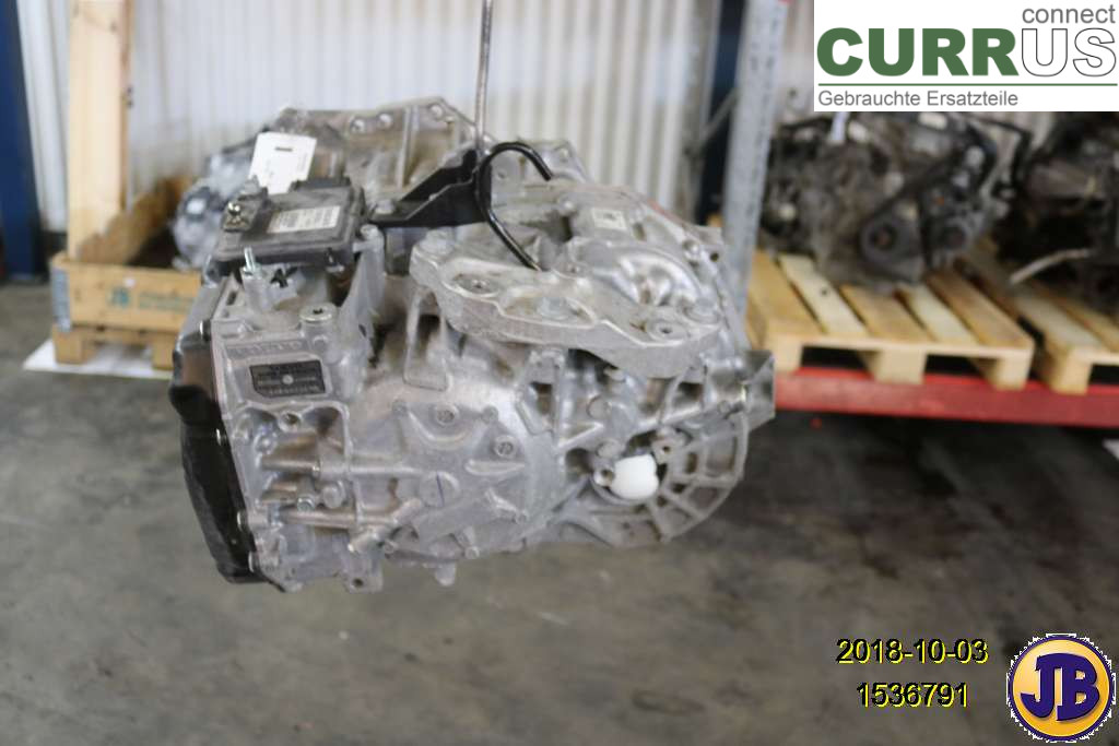 VOLVO V60  14-18 Automatikgetriebe 36050778 B4204T19