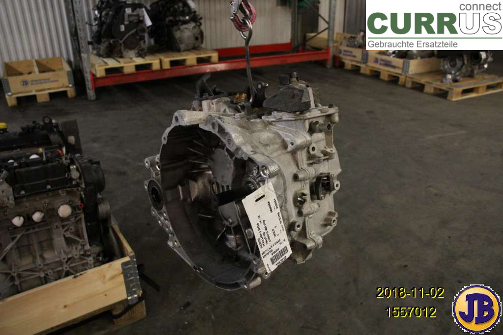 VOLVO V60  14-18 6-Gang-Getriebe 36010266 D4204T14
