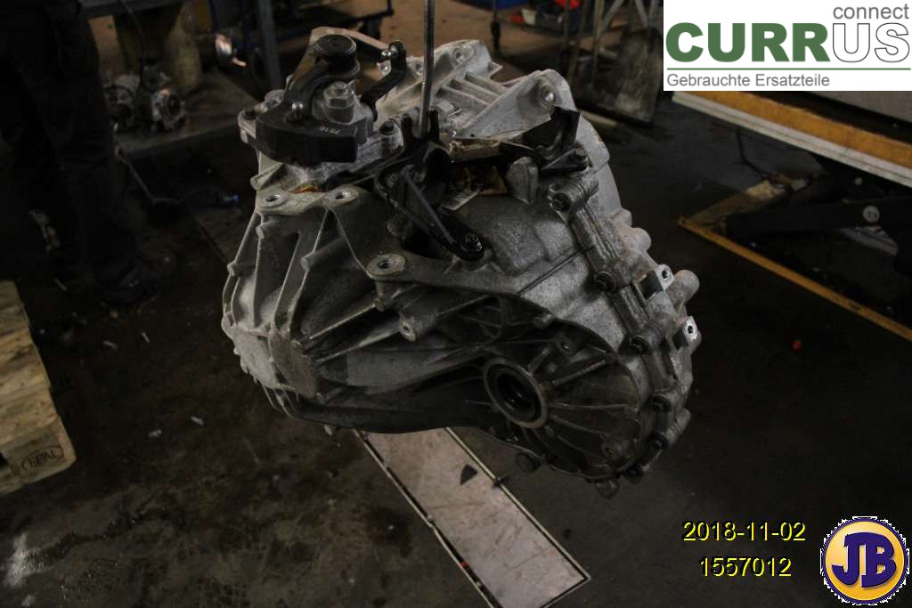 VOLVO V60  14-18 6-Gang-Getriebe 36010266 D4204T14