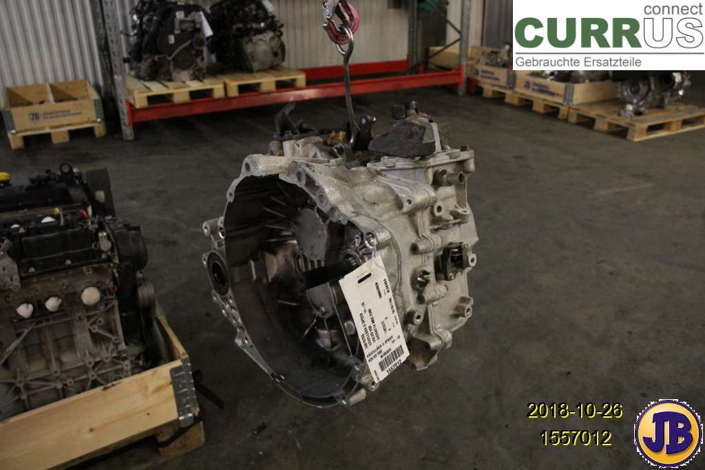 VOLVO V60  14-18 6-Gang-Getriebe 36010266 D4204T14