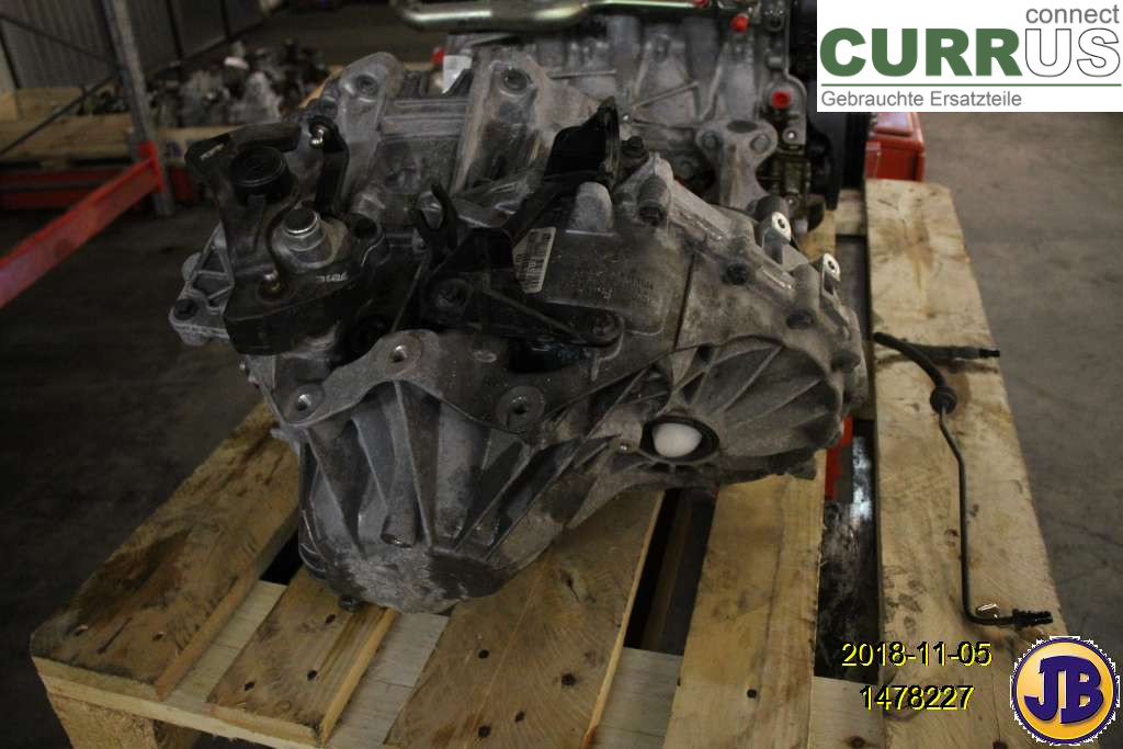VOLVO V40  12-19 Gearbox (6-speed) 36010298 B4204T38