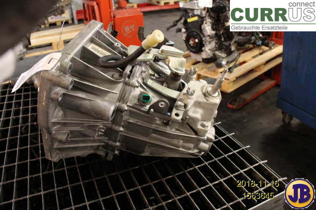 RENAULT CLIO IV   16-19 Gearbox (6-speed) 320109176R H5F-403