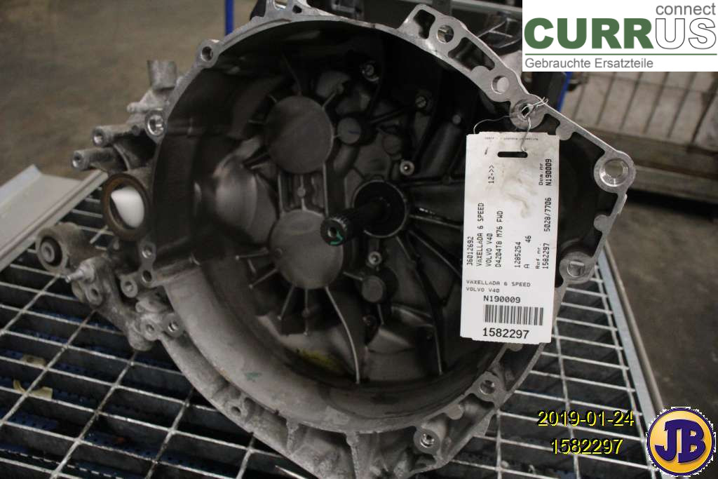 VOLVO V40  12-19 Gearbox (6-speed) 36003284 D4204T8