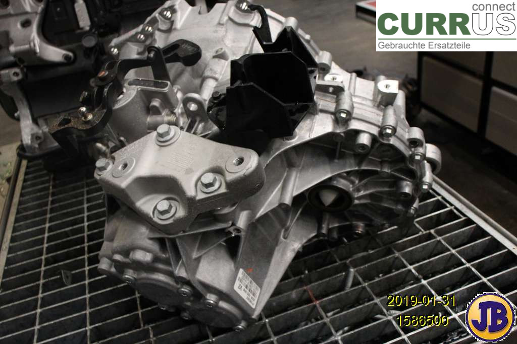 VOLVO V40  CROSS COUNTRY 13-19 Gearbox (6-speed) 36003285 D4204T16