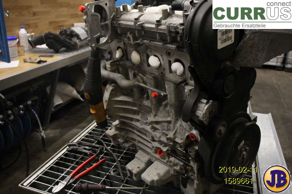 VOLVO V60  14-18 Motor 36050816 B4204T9