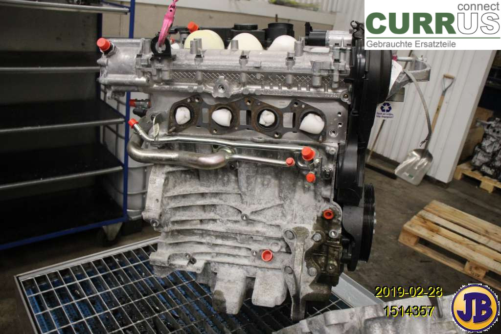 VOLVO V40  12-19 Moteur 36050828 B4204T38