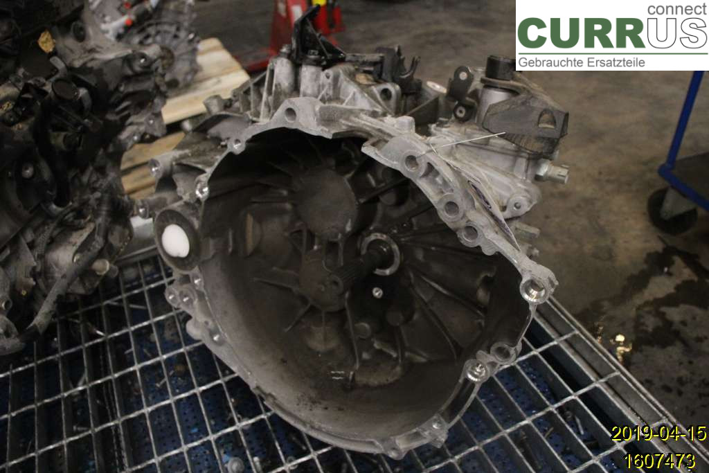 VOLVO V60  14-18 Boîte 6 vitesses 36010330 D4204T5