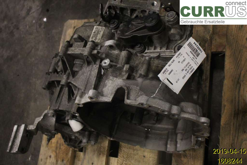VOLVO V60  14-18 6-växlad växellåda 36000614 D5244T11