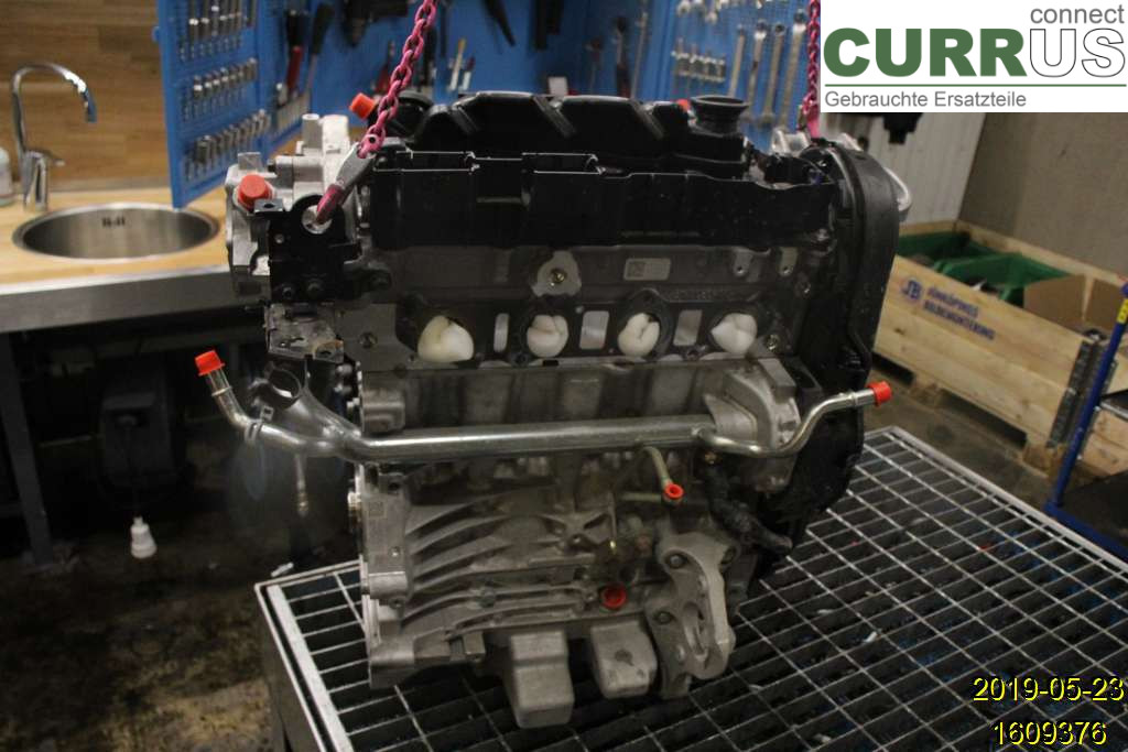 VOLVO V40  CROSS COUNTRY 13-19 Engine 36011597 D4204T16