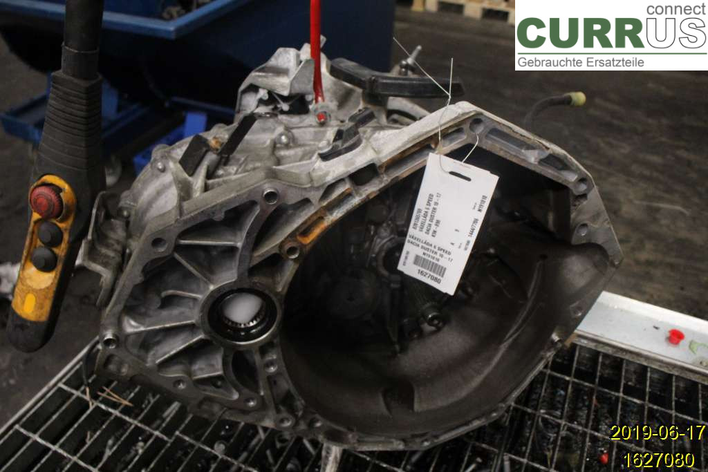 DACIA DUSTER  10-17 Gearbox (6-speed) 8201365769 K9K-898