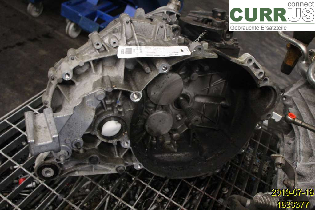 VOLVO V40  12-19 Gearbox (6-speed) 36001737 D5204T6