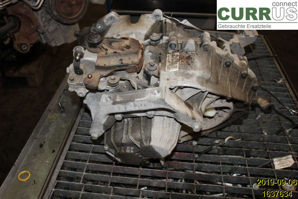 VOLVO V70      08-13 Skrzynia 6-biegowa 36001863 D5204T3