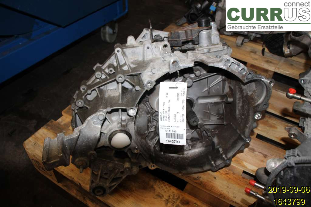 VOLVO V70    14-16 Gearbox (6-speed) 36000614 D5204T3