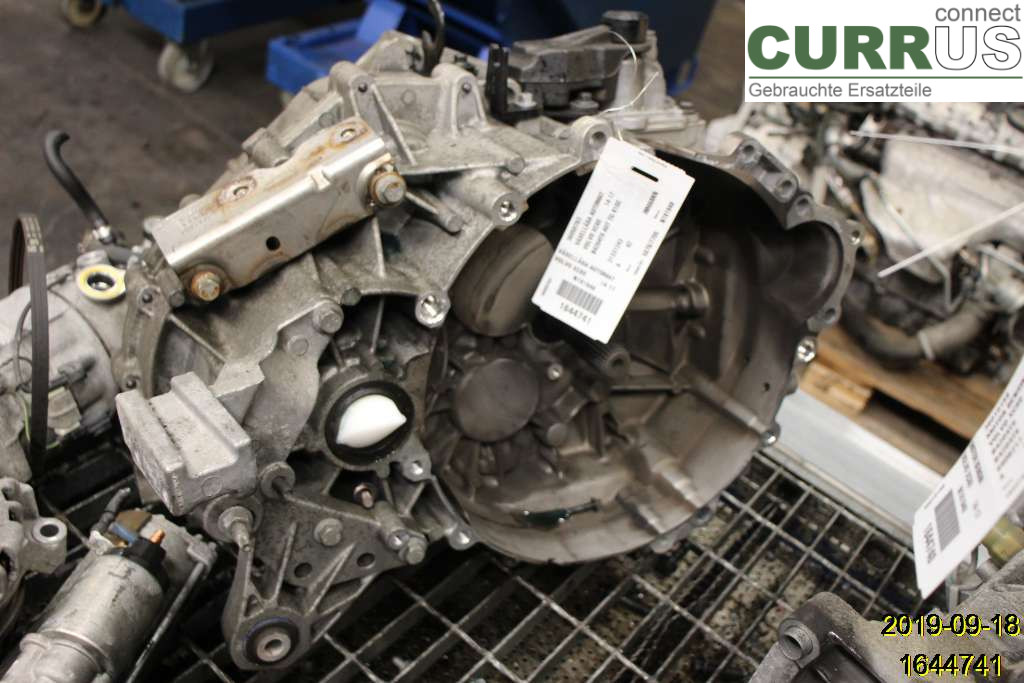 VOLVO XC60  14-17 Gearbox (Automatic) 36050763 B4204T9