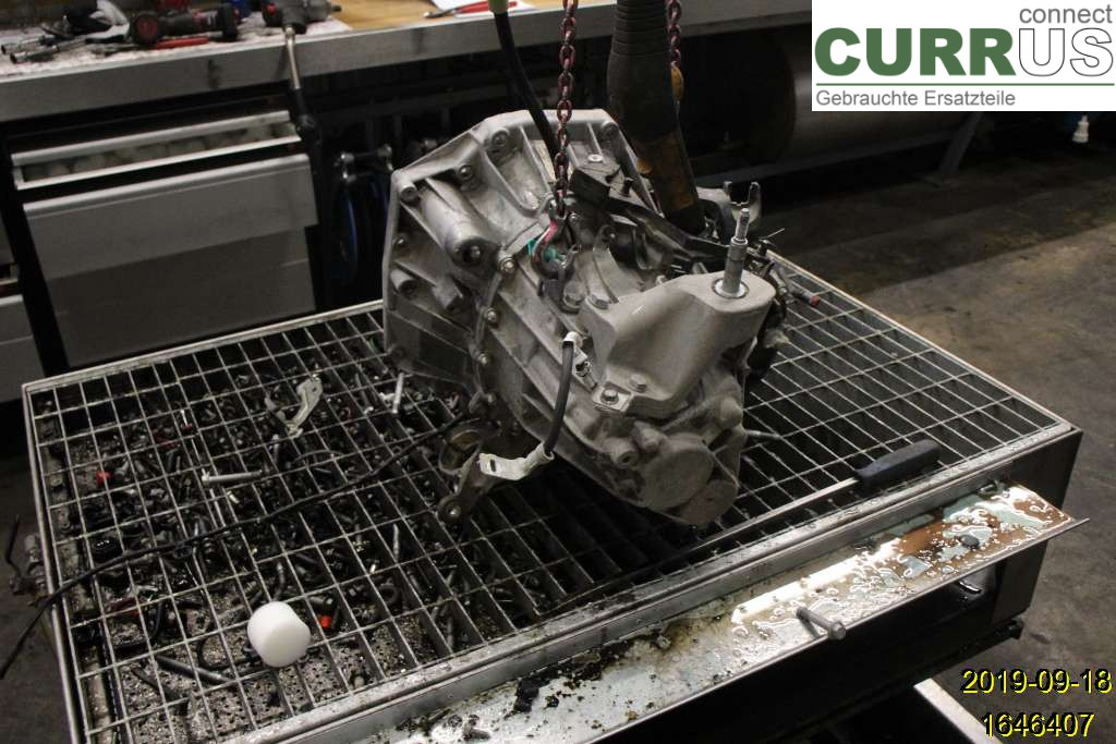 RENAULT MEGANE IV  16-23 Gearbox (6-speed) 8201740563 K9K-656