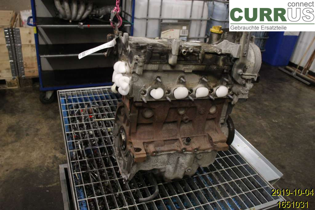 RENAULT MÉGANE II  06-08 Silnik 7711368696 K4J-740